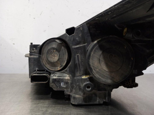  FARO DERECHO FORD FOCUS SPORTBREAK (CEW) 