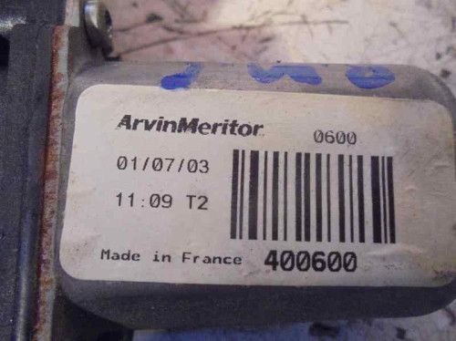  ELEVALUNAS TRASERO DERECHO NISSAN PRIMERA BERLINA (P12) 
