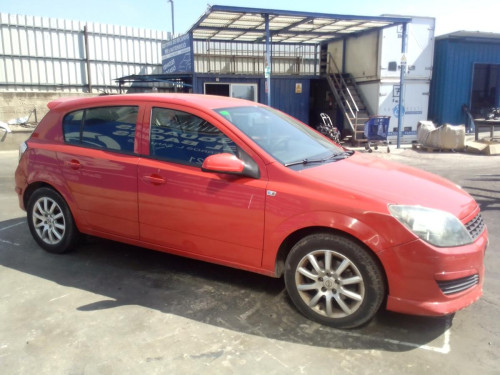 OPEL ASTRA H BERLINA — Donor Vehicle for Used Parts 