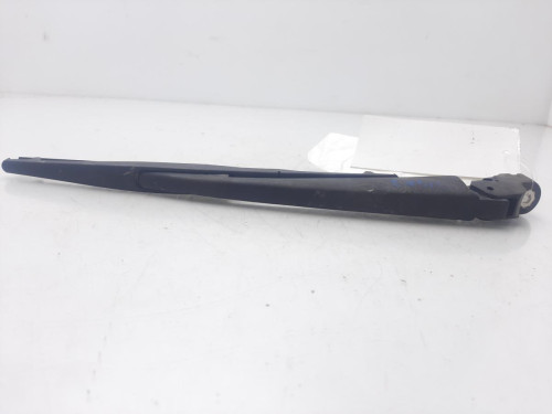  BRAZO LIMPIA TRASERO Suzuki SWIFT BERLINA (RS/MZ) 