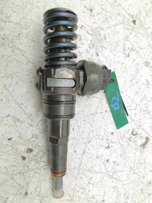 INYECTOR, VOLKSWAGEN, PASSAT BERLINA (3C2)