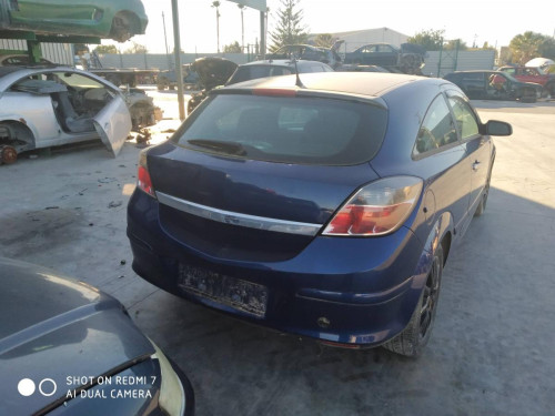  OPEL ASTRA H GTC 