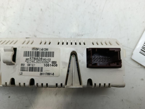 PANTALLA MULTIFUNCION Citroen C4 BERLINA 