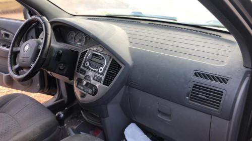 KIA CARENS (RS) — vehículo donante para recambios 