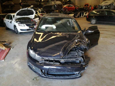 VOLKSWAGEN SCIROCCO (137)