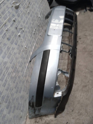 PARAGOLPES DELANTERO
