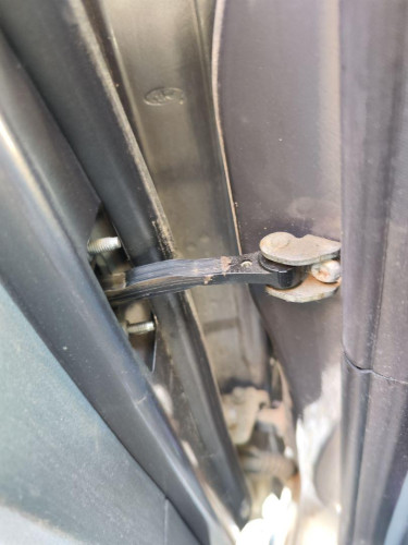  RETENEDOR PUERTA FORD C-MAX (CB7) 