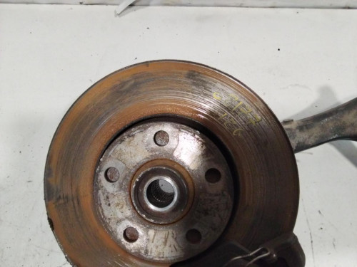 MANGUETA DELANTERA IZQUIERDA Audi A4 AVANT (B5) 