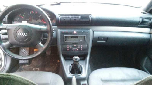  AUDI A4 BERLINA (B5) 