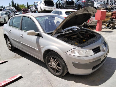 RENAULT MEGANE II CLASSIC BERLINA