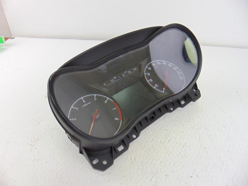 CUADRO INSTRUMENTOS OPEL CORSA E 