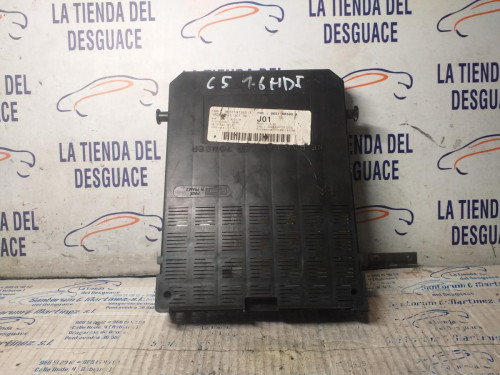  CAJA RELES / FUSIBLES 