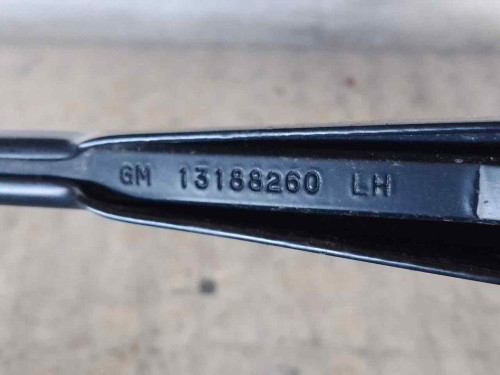 BRAZO LIMPIA DELANTERO IZQUIERDO Opel VECTRA C BERLINA 