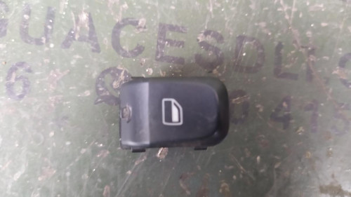 MANDO ELEVALUNAS DELANTERO DERECHO Audi Q5 (8R) 