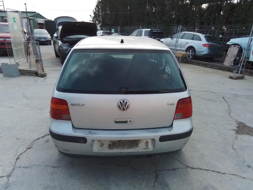 VOLKSWAGEN GOLF IV BERLINA (1J1)(10.1997) — автомобиль-донор на запчасти 