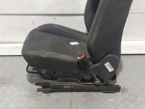  ASIENTO DELANTERO DERECHO FORD FIESTA (CNN) 