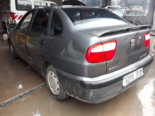  SEAT CORDOBA BERLINA (6K2) 