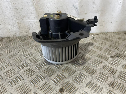  MOTOR CALEFACCION 