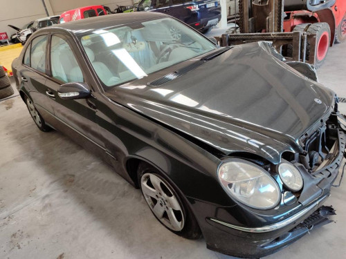 MERCEDES-BENZ CLASE E (BM 211) BERLINA — vehículo donante para recambios 