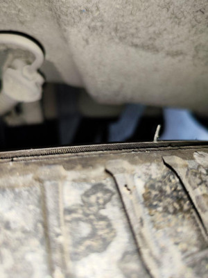 AMORTIGUADOR TRASERO IZQUIERDO