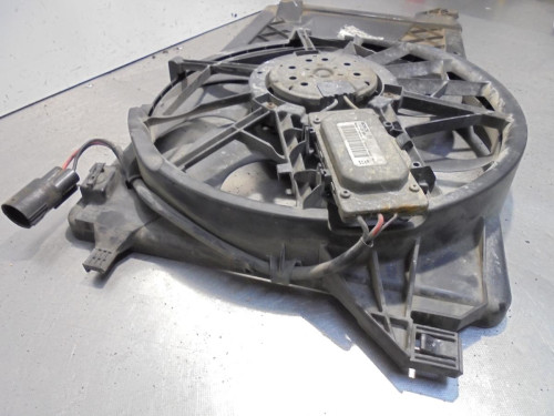  ELECTROVENTILADOR Ford FOCUS BERLINA (CAP) 