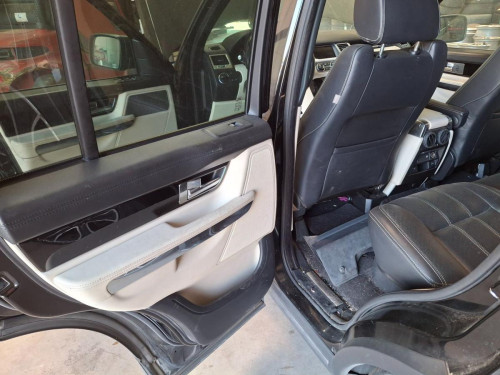 LAND ROVER RANGE ROVER SPORT — vehículo donante para recambios 