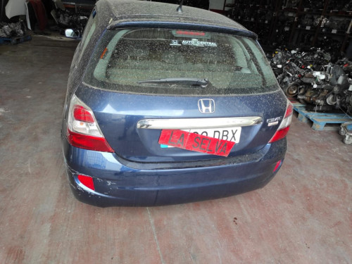 HONDA CIVIC 5 PUERTAS (EU7/8) — Donor Vehicle for Used Parts 