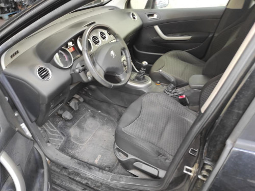 PEUGEOT 308 SW — автомобиль-донор на запчасти 