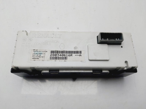 PANTALLA MULTIFUNCION Renault MEGANE III BERLINA 5P 