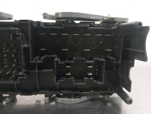  CAJA RELES / FUSIBLES FIAT FREEMONT (345) 