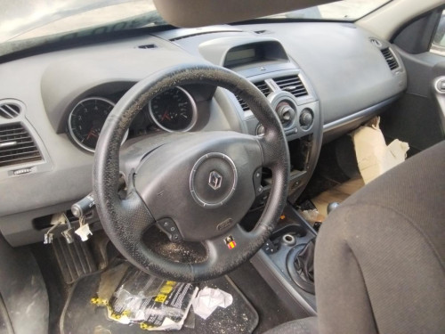  RENAULT MEGANE II BERLINA 3P 