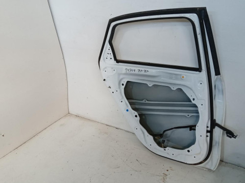 PUERTA TRASERA IZQUIERDA KIA CEED (CD) 