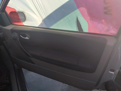 RENAULT MEGANE II BERLINA 3P