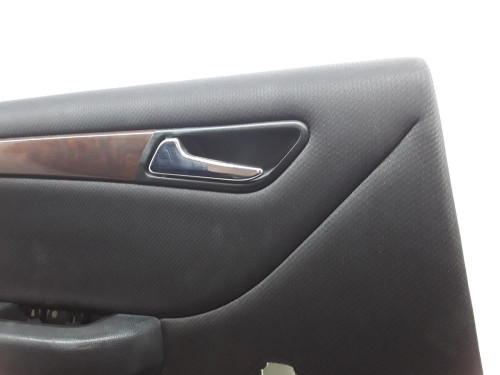 GUARNECIDO PUERTA TRASERA IZQUIERDA Mercedes-Benz CLASE B (BM 245) 