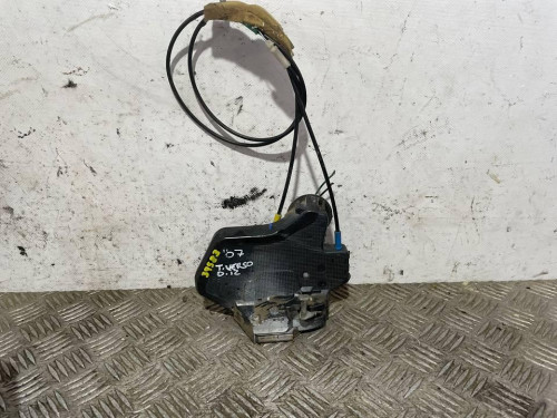 CERRADURA PUERTA DELANTERA IZQUIERDA 
