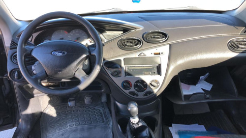 FORD FOCUS BERLINA (CAK) — Donor Vehicle for Used Parts 