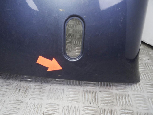 ALETA DELANTERA IZQUIERDA de segunda mano