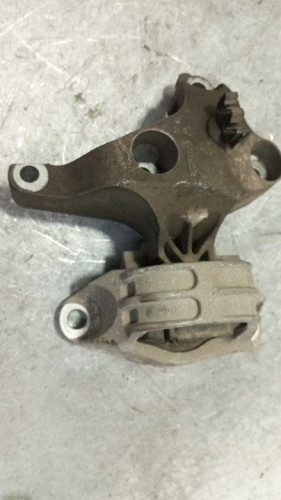 SOPORTE MOTOR DERECHO Dacia DUSTER I 