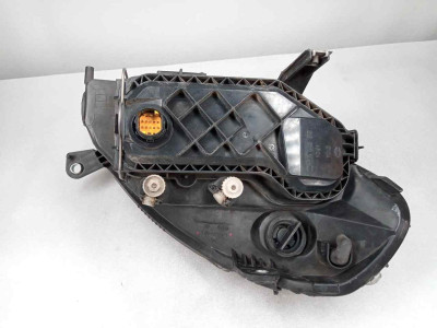 FARO IZQUIERDO, LANCIA, MUSA (184)