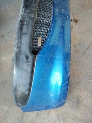 PARAGOLPES DELANTERO