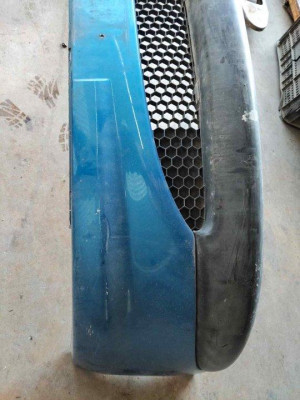 PARAGOLPES DELANTERO