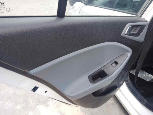 ELEVALUNAS TRASERO IZQUIERDO Hyundai I20 (GB) 