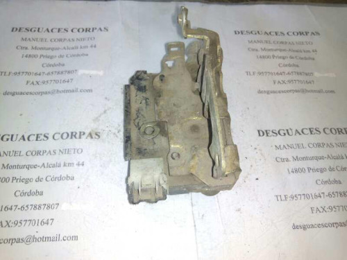  CERRADURA PUERTA TRASERA DERECHA 