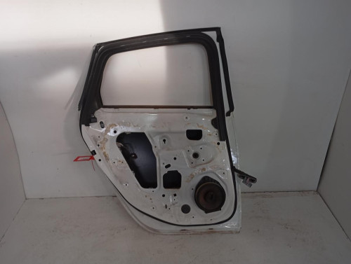  PUERTA TRASERA IZQUIERDA OPEL ASTRA J BERLINA 5P 