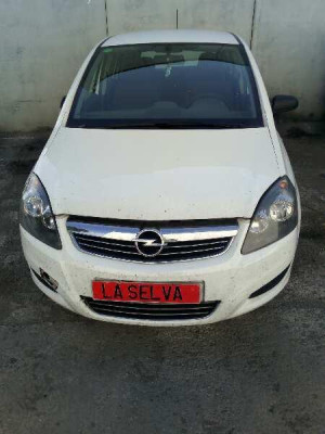 OPEL ZAFIRA B