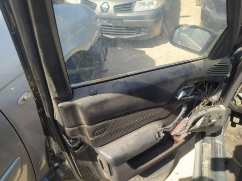 GUARNECIDO PUERTA DELANTERA IZQUIERDA Mercedes-Benz CLASE S (BM 220) BERLINA 
