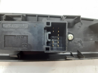 MANDO ELEVALUNAS DELANTERO DERECHO, Mazda, 5 BERLINA (CR)