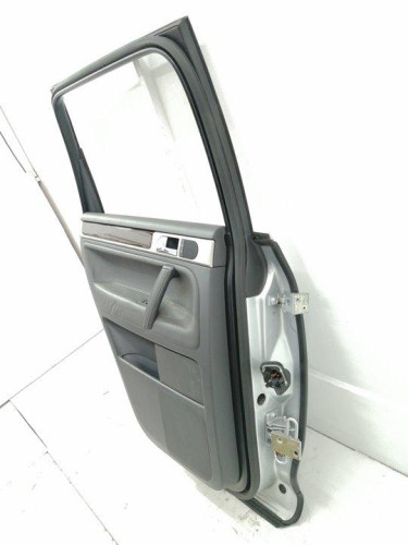  PUERTA TRASERA IZQUIERDA VOLKSWAGEN TOUAREG (7LA) 