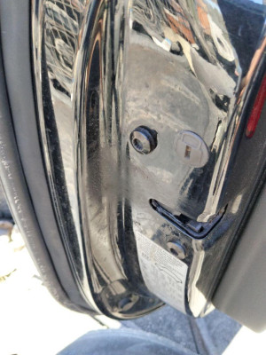 CERRADURA PUERTA DELANTERA IZQUIERDA