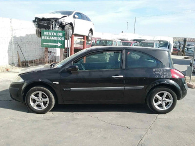RENAULT MEGANE II BERLINA 3P